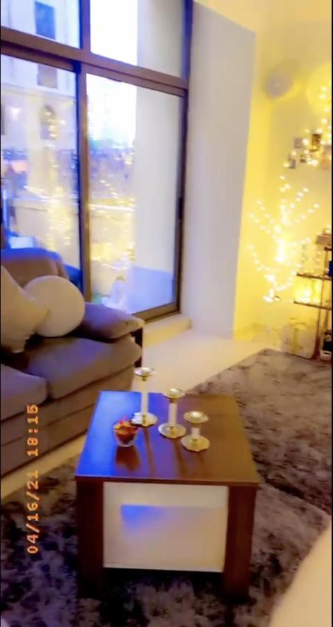 Alexandrina Hostel Dubai Luaran gambar