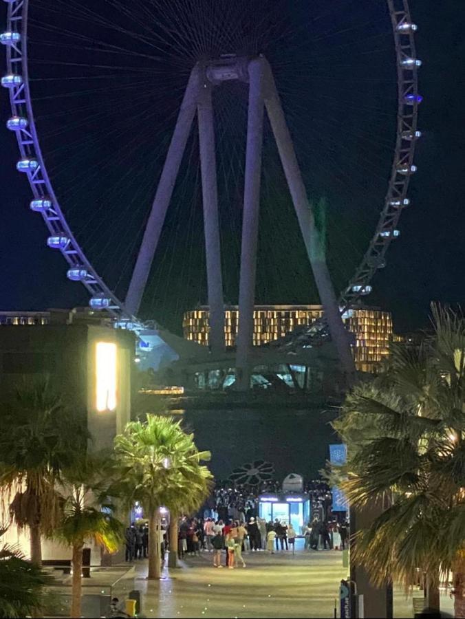 Alexandrina Hostel Dubai Luaran gambar