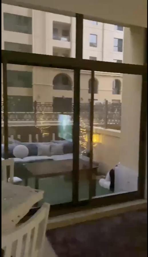 Alexandrina Hostel Dubai Luaran gambar