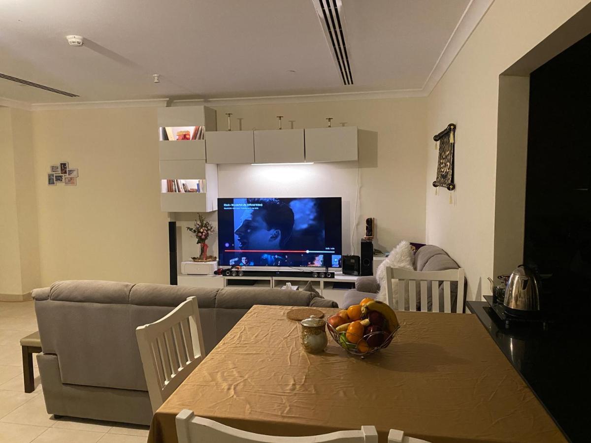 Alexandrina Hostel Dubai Luaran gambar