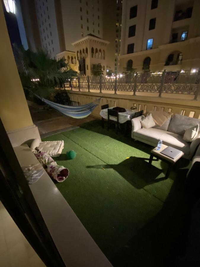 Alexandrina Hostel Dubai Luaran gambar
